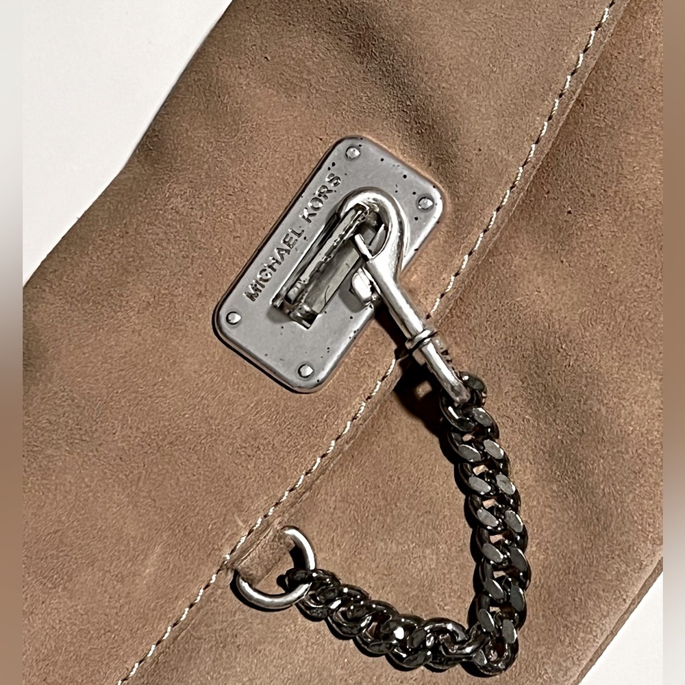 Michael Kors Handbag - Picture 3 of 11